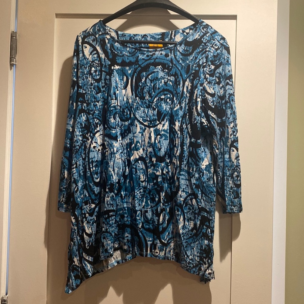 🥳Ruby Rd 3/4 sleeve top. Size Large